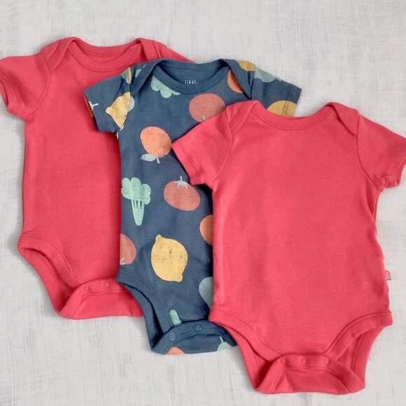 Baby Boy 0-3M Bodysuit Bundle - Blue/Red - Carter's/Gap - Picture 8 of 8